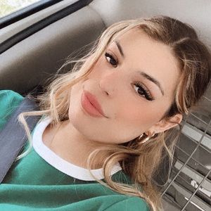 Meet your Posher, Bethanie